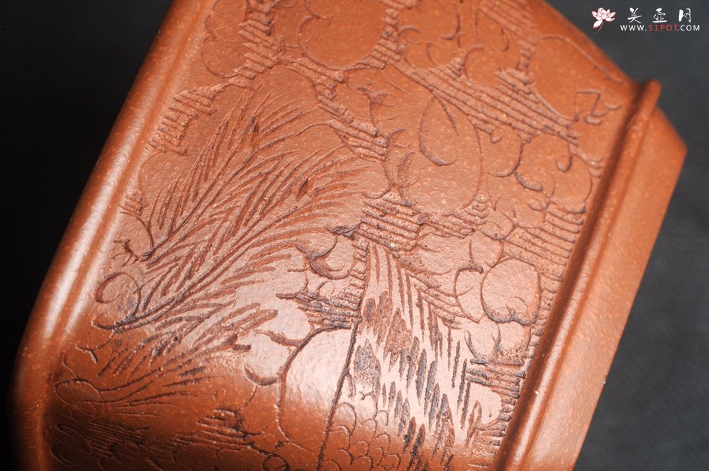 紫砂壶图片：精致降坡泥四方龙凤杯主人杯 茶杯 特文气 - 美壶网