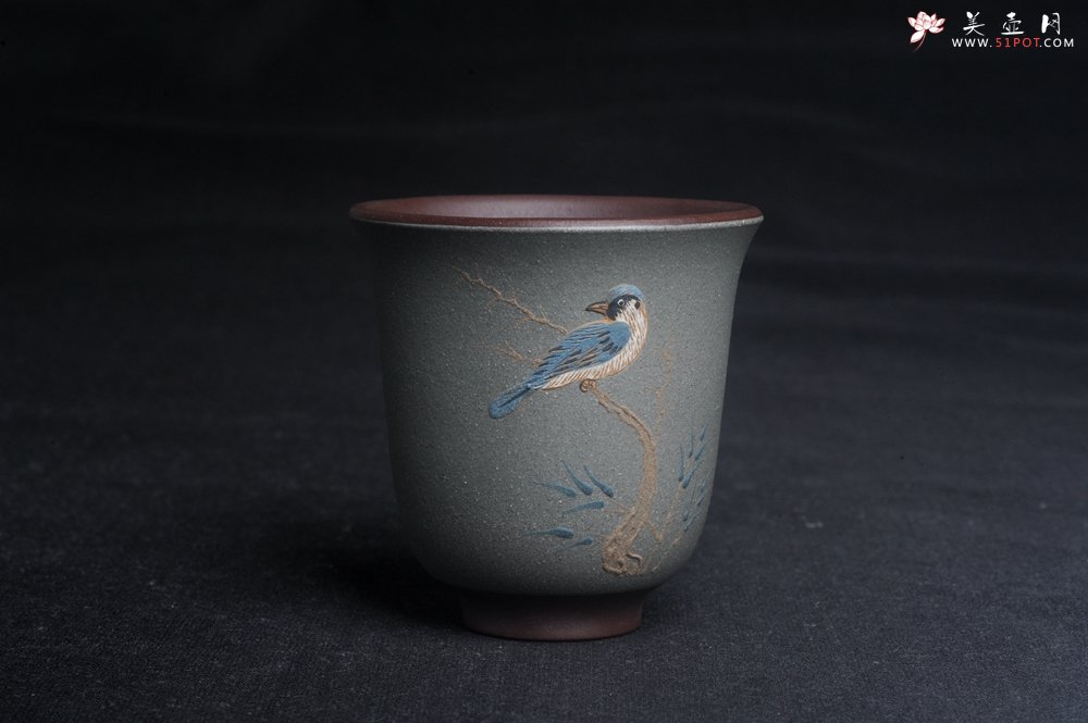 紫砂壶图片：美杯特惠 精致枯枝鸟文气主人杯 茶杯 茶人醉爱 - 美壶网