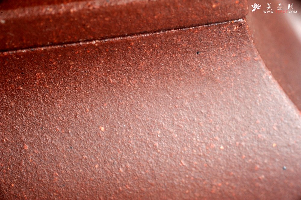 紫砂壶图片：美壶特惠 全手工镶接四方吉金壶 泥料超好 茶人醉爱 - 美壶网