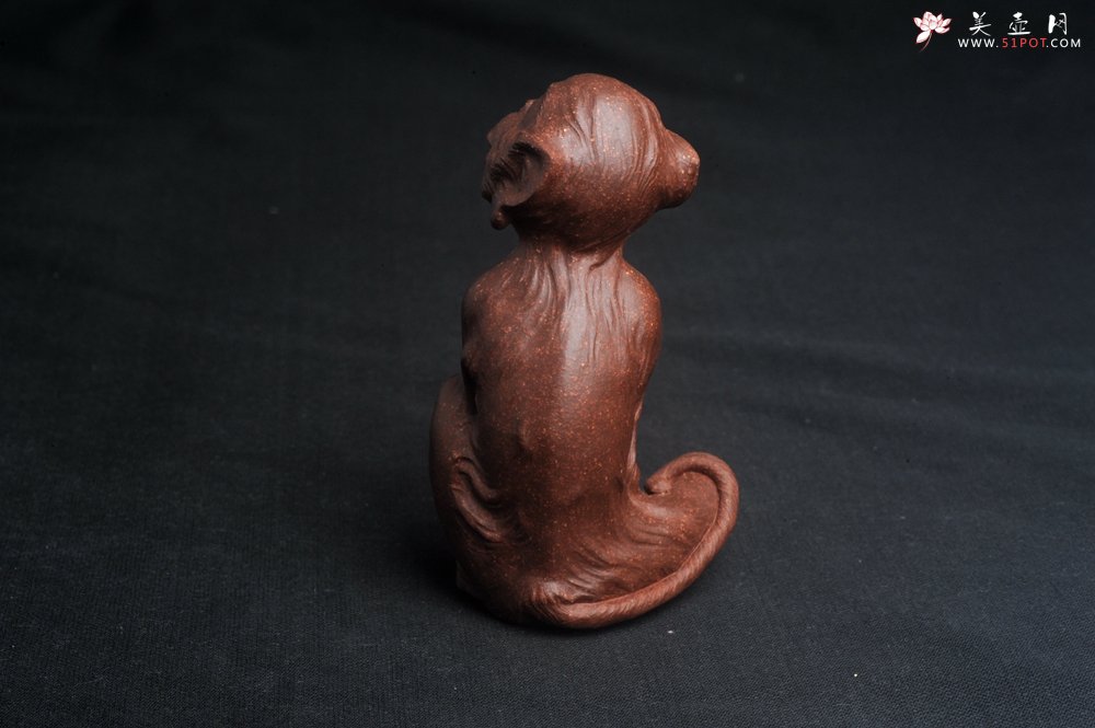 紫砂壶图片：美宠特惠 实力派工艺员姚老师 预计明年升助工 超精品老紫泥紫砂美猴灵猴茶宠 高11cm  肌理丰富生 - 美壶网