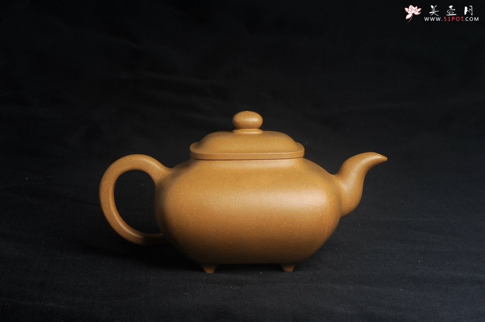紫砂壶图片：实力派张海艳 全手精工黄金段泥传大炉壶 泥料做工俱佳 期待与您结缘 - 美壶网