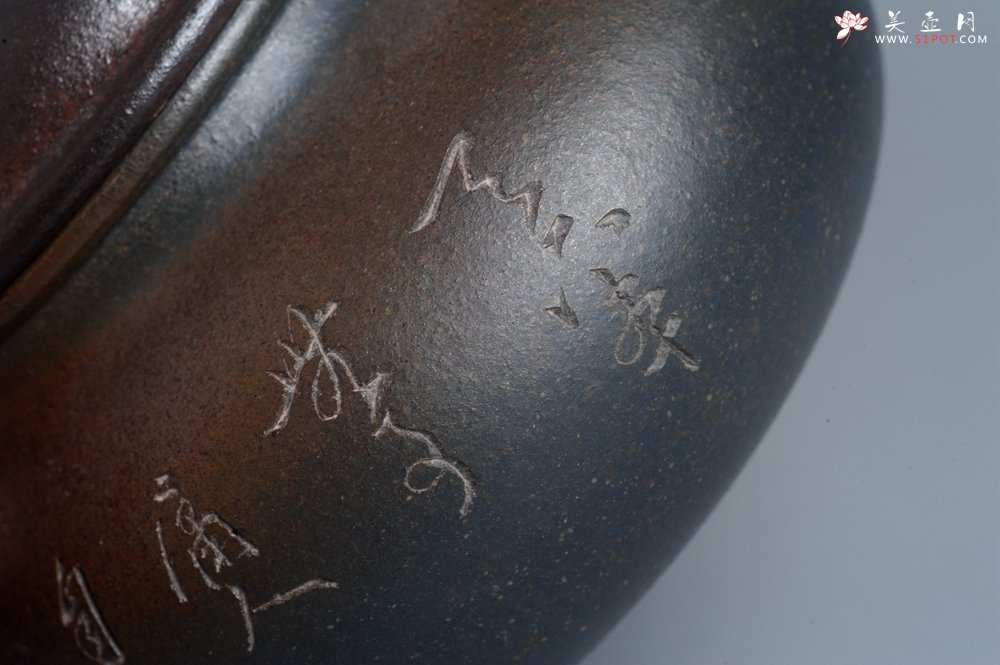 紫砂壶图片：美壶特惠 精致柴烧青灰泥容天壶手工紫砂壶 茶壶 茶具 单壶 - 美壶网