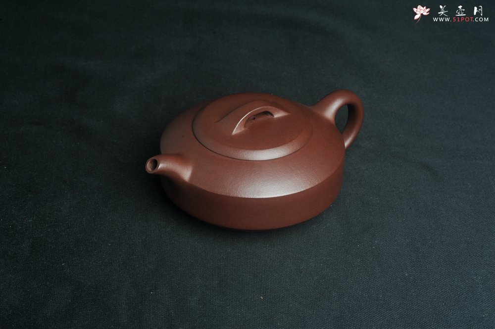 紫砂壶图片：美壶特惠 油润老紫泥汉君壶 茶人醉爱 - 美壶网