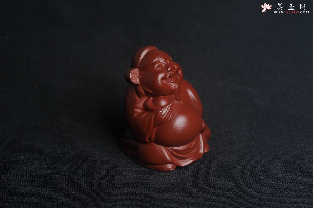 紫砂壶图片：美宠特惠 精致大红袍朱泥手把件财主 财神 摆件茶宠 高5cm - 美壶网