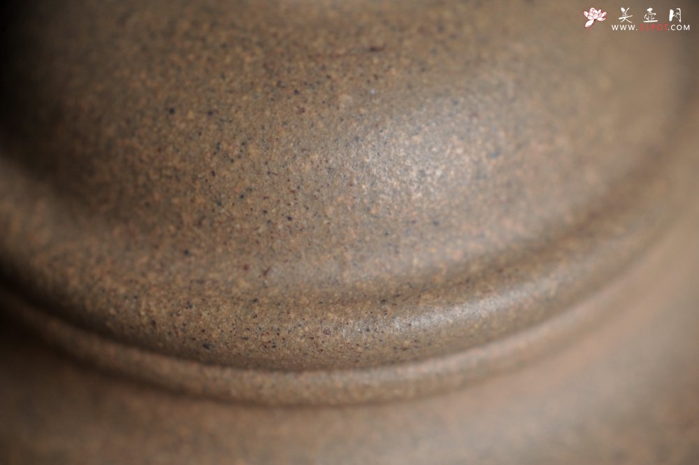 紫砂壶图片：特好高温本山老段泥 全手工大彬圈钮紫砂壶 - 美壶网