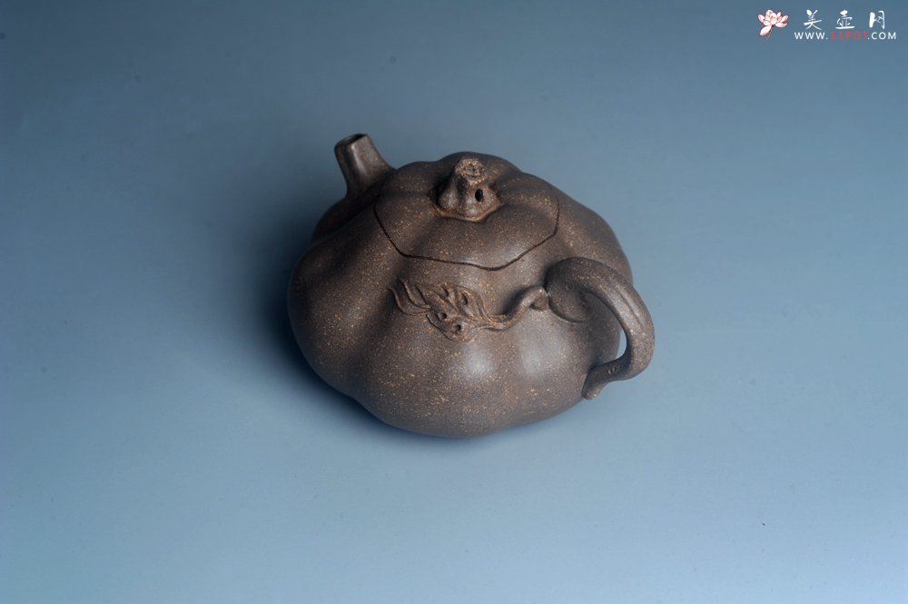 紫砂壶图片：美壶特惠 优质青降坡泥精致卡盖全手工仿生小南瓜 - 美壶网