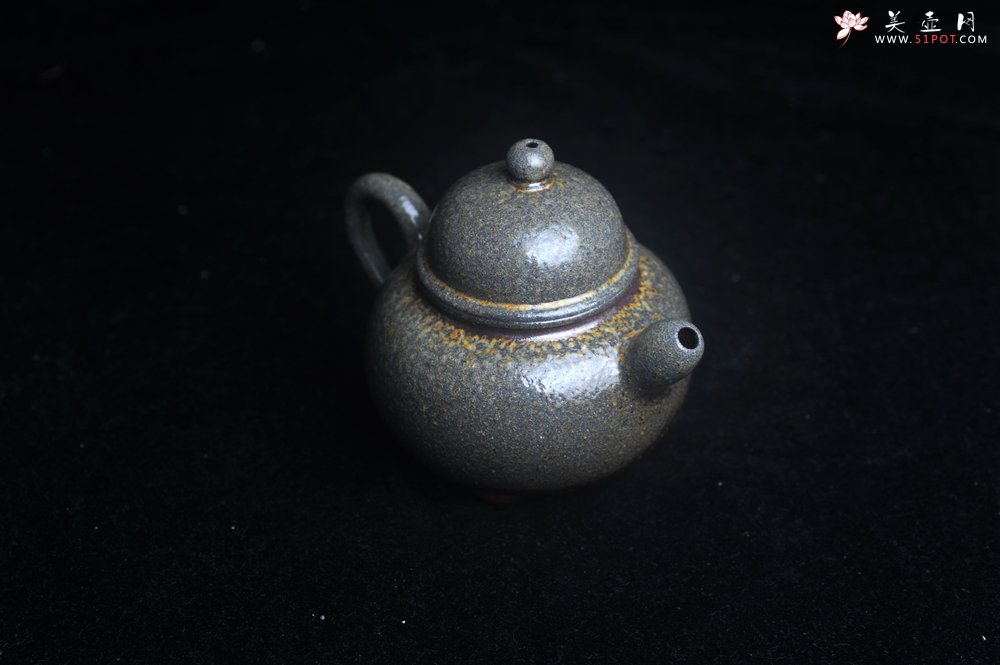 紫砂壶图片：美壶特惠 精致柴烧三足鼎壶 柴烧之佳品 - 美壶网