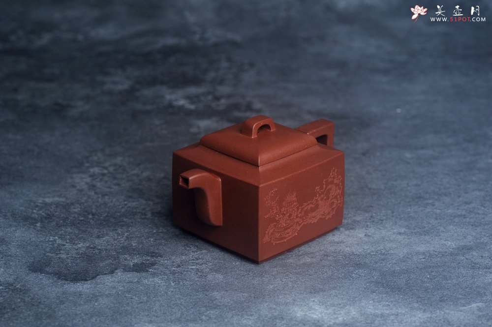 紫砂壶图片：全手工优质底槽清精致亚明四方壶 装饰清供图 特文气 - 美壶网