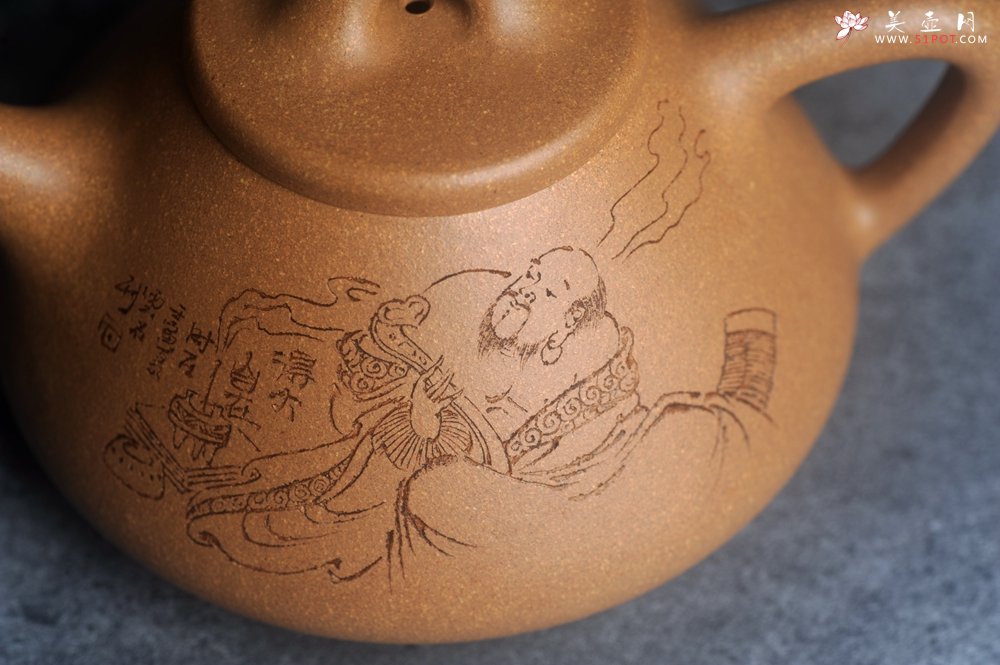 紫砂壶图片：壶特惠 特好老黄段泥精致子冶石瓢壶 装饰人物 妙趣横生  特文气 - 美壶网
