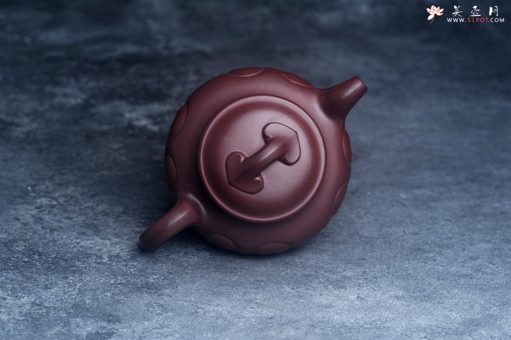 紫砂壶图片：美壶特惠 精致紫泥仿古如意壶 茶人醉爱 - 美壶网
