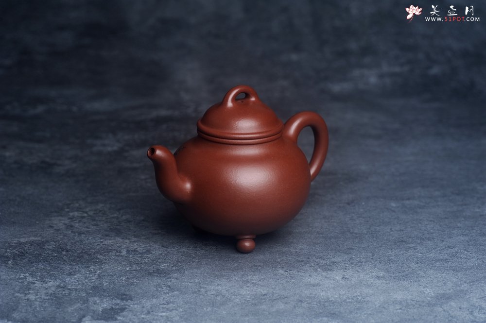 紫砂壶图片：潜力股周小培老师 4号井深井红皮龙 全手工桥钮乳鼎壶 期待与您结缘 - 美壶网