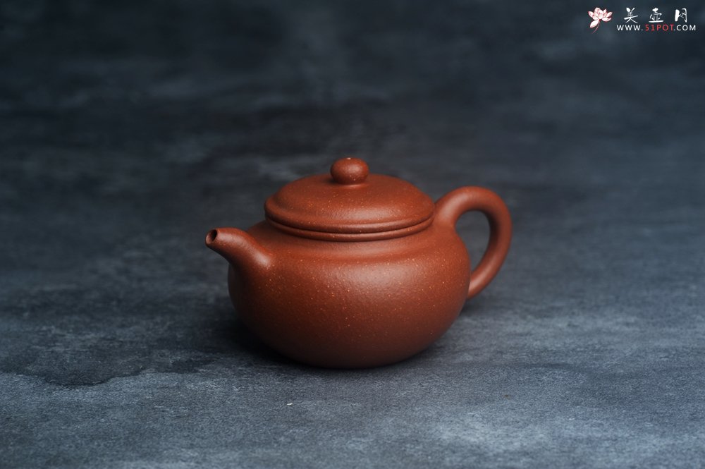 紫砂壶图片：油润降坡泥 超精致全手工仿古壶 气韵流畅 - 美壶网