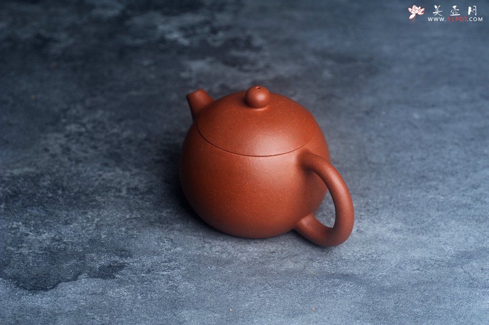 紫砂壶图片：美壶特惠 全手工优质红降坡泥西施壶 特文气 - 美壶网