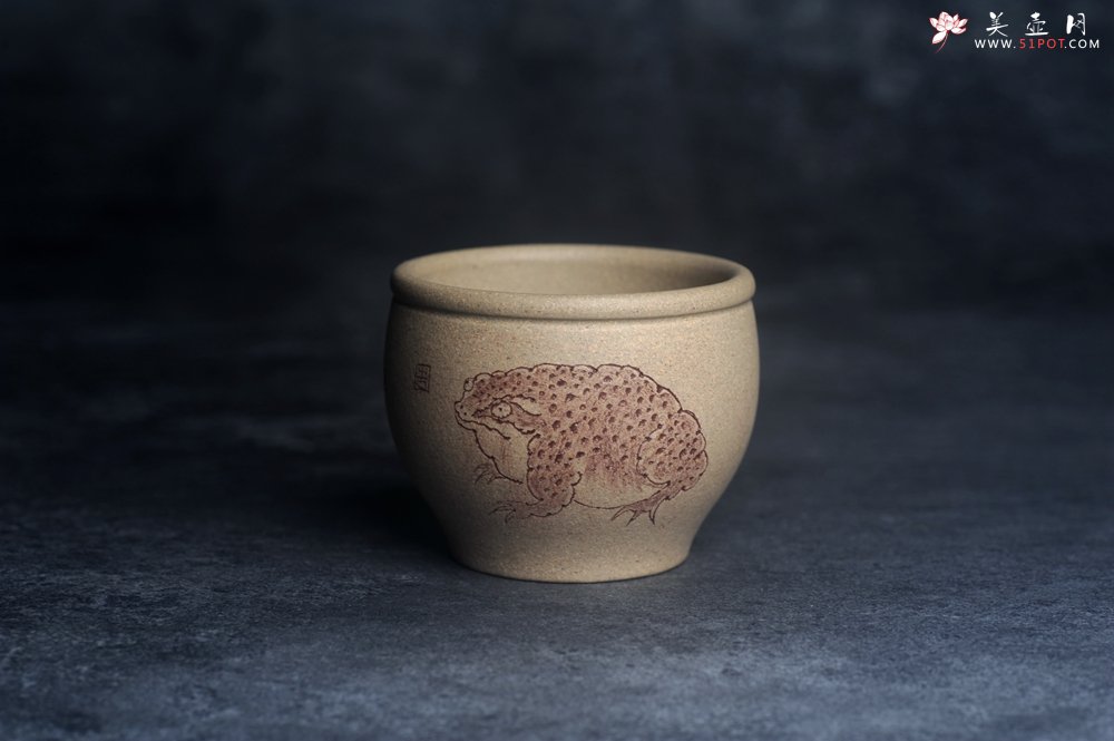 紫砂壶图片：美杯特惠 优质老段泥主人杯 金蟾杯 招财杯 - 美壶网