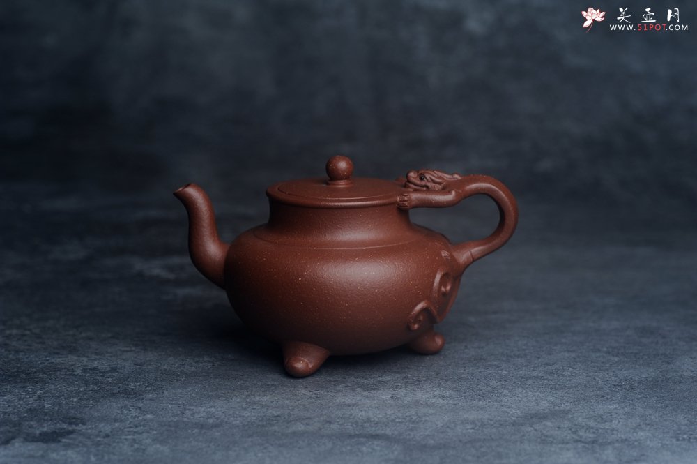 紫砂壶图片：美壶特惠 精致红降坡泥螭龙茶壶 - 美壶网