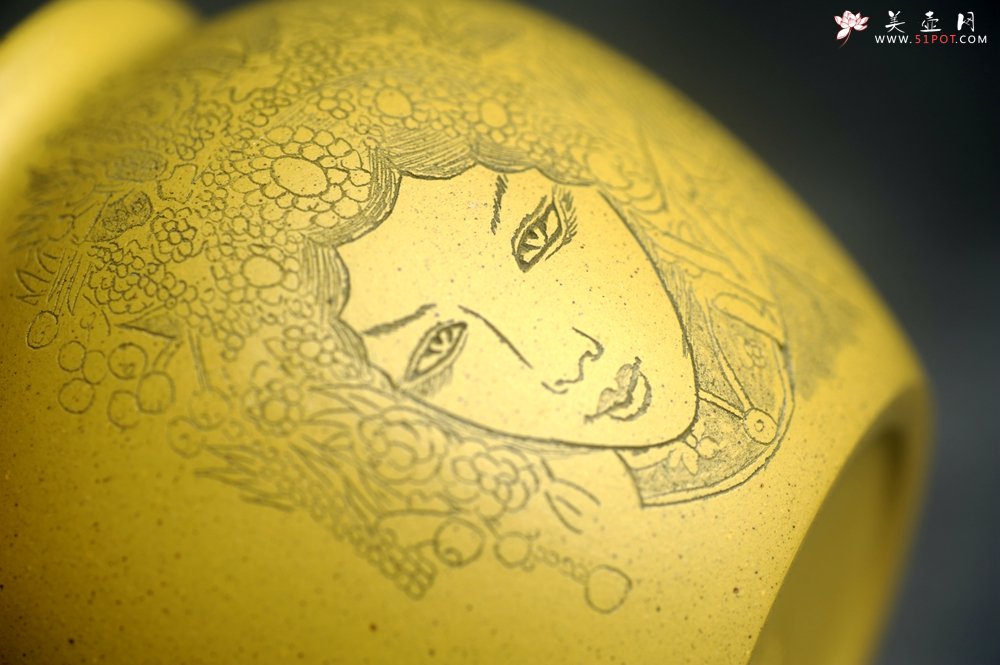 紫砂壶图片：美美公道杯特惠 优质黄金段泥公道杯 装饰美女特养眼 - 美壶网