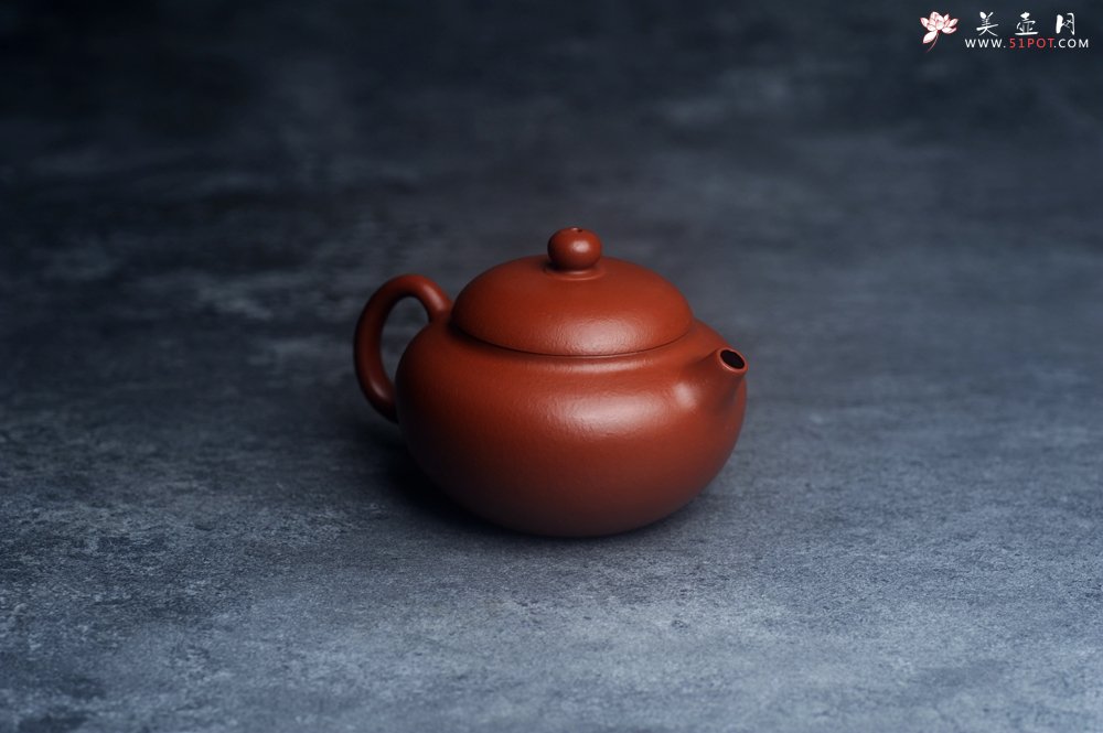 紫砂壶图片：美壶网特惠紫砂壶 马景辉款式手工朱泥西施茶壶 茶人醉爱 - 美壶网