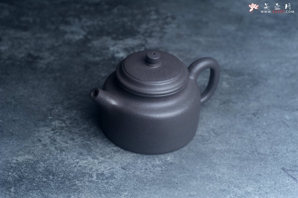 紫砂壶图片：美壶特惠 特好天青泥德中紫砂壶 矿物质丰富 - 美壶网
