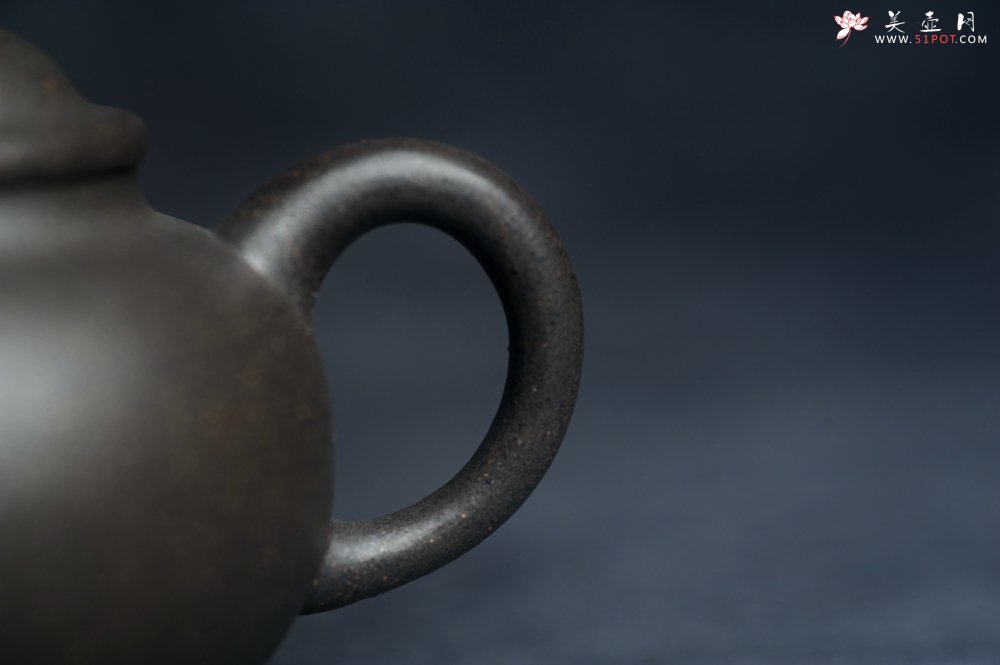 紫砂壶图片：美壶特惠 特好青段如意巨轮壶 茶人醉爱 - 美壶网