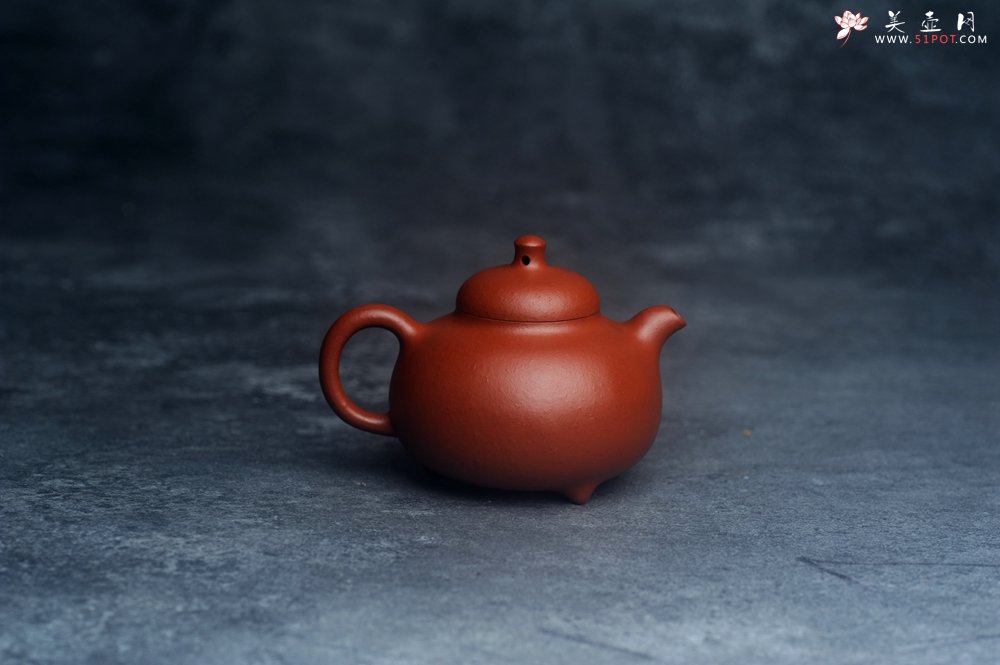 紫砂壶图片：美壶特惠 特好老朱泥三足乳鼎壶 茶人醉爱 - 美壶网