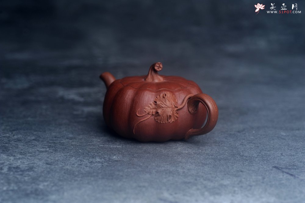 紫砂壶图片：美壶福利特惠 美壶专属定制 精致好料迷你小南瓜紫砂壶  肌理丰富生动 - 美壶网