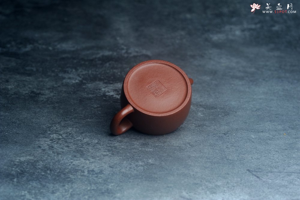 紫砂壶图片：美壶特惠 特好降坡泥矿物质丰富汉瓦壶 - 美壶网