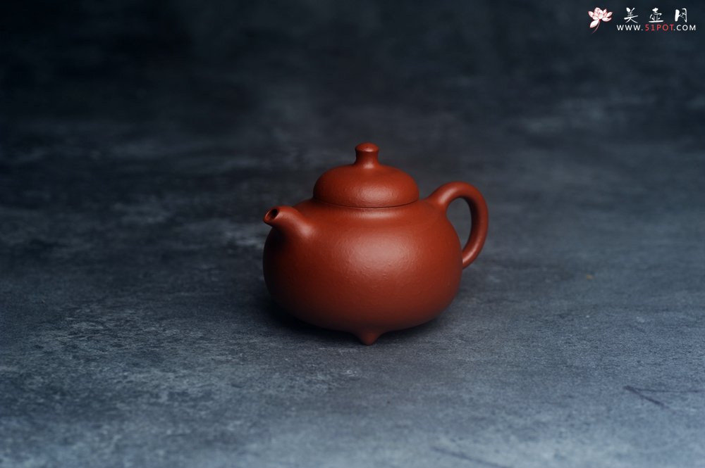 紫砂壶图片：美壶特惠 特好老朱泥三足乳鼎壶 茶人醉爱 - 美壶网