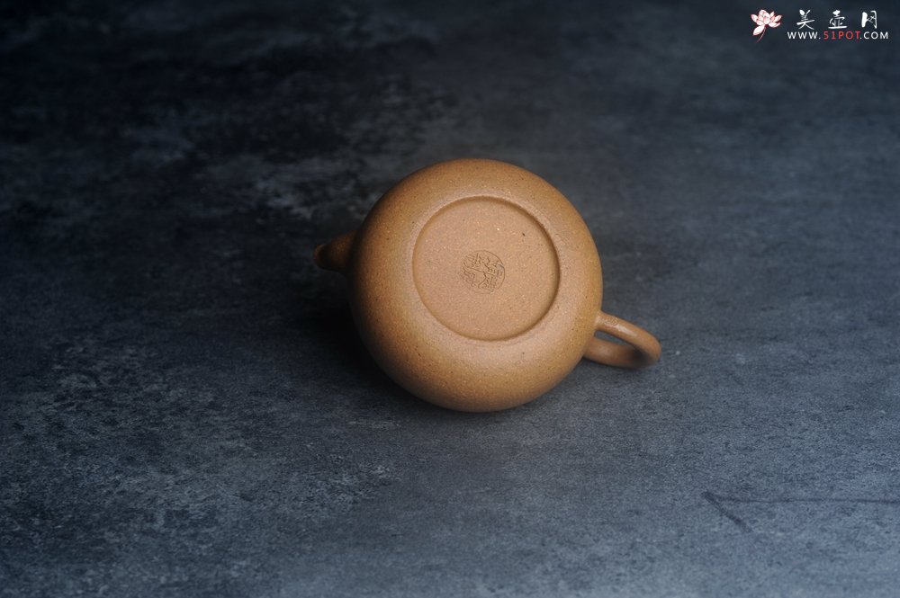 紫砂壶图片：美壶特惠 特好段泥容天壶 - 美壶网
