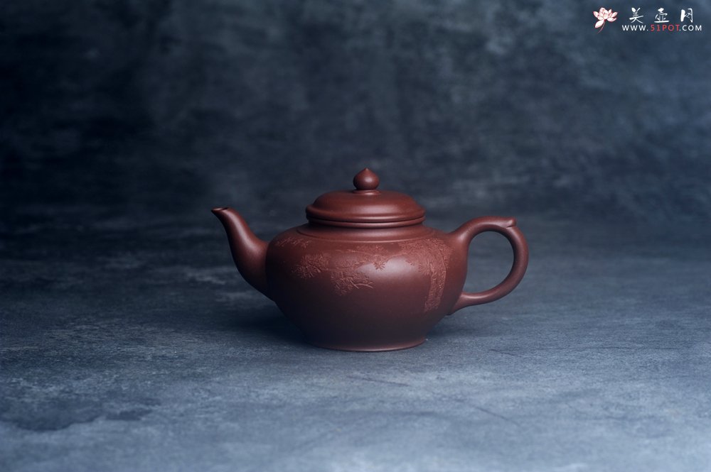 紫砂壶图片：美壶特惠 老紫泥听松笑樱 茶人醉爱 - 美壶网