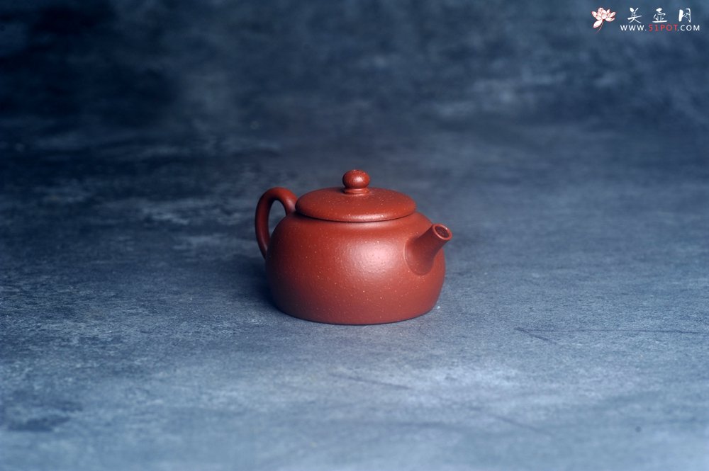 紫砂壶图片：美壶特惠 优质降坡泥迷你涌泉壶 茶人醉爱 - 美壶网
