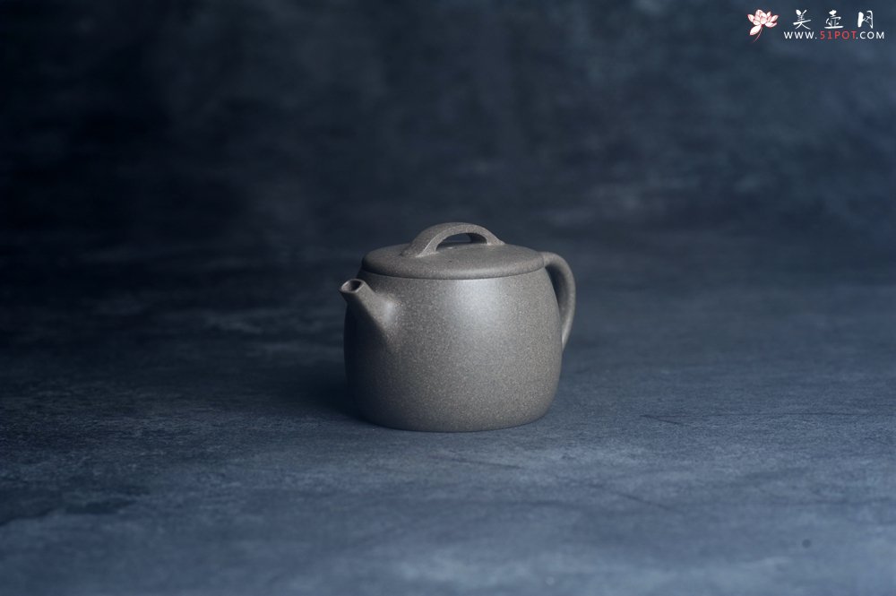 紫砂壶图片：美壶特惠 特好青段泥汉瓦紫砂壶 茶人醉爱 - 美壶网