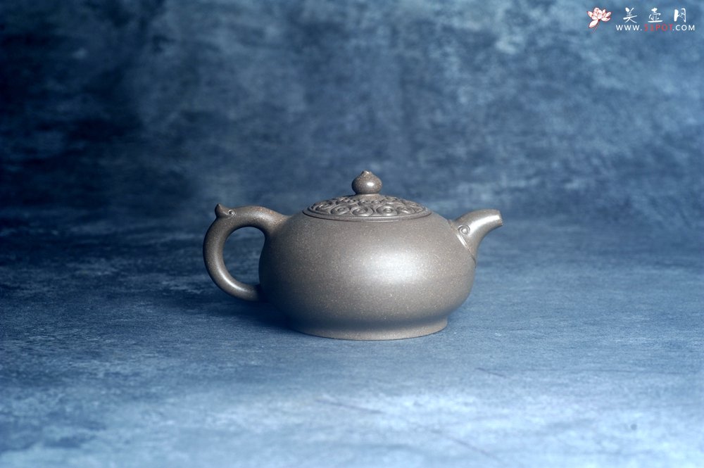 紫砂壶图片：美壶特惠 特好老青灰段泥如意圆珠壶 茶人醉爱 - 美壶网