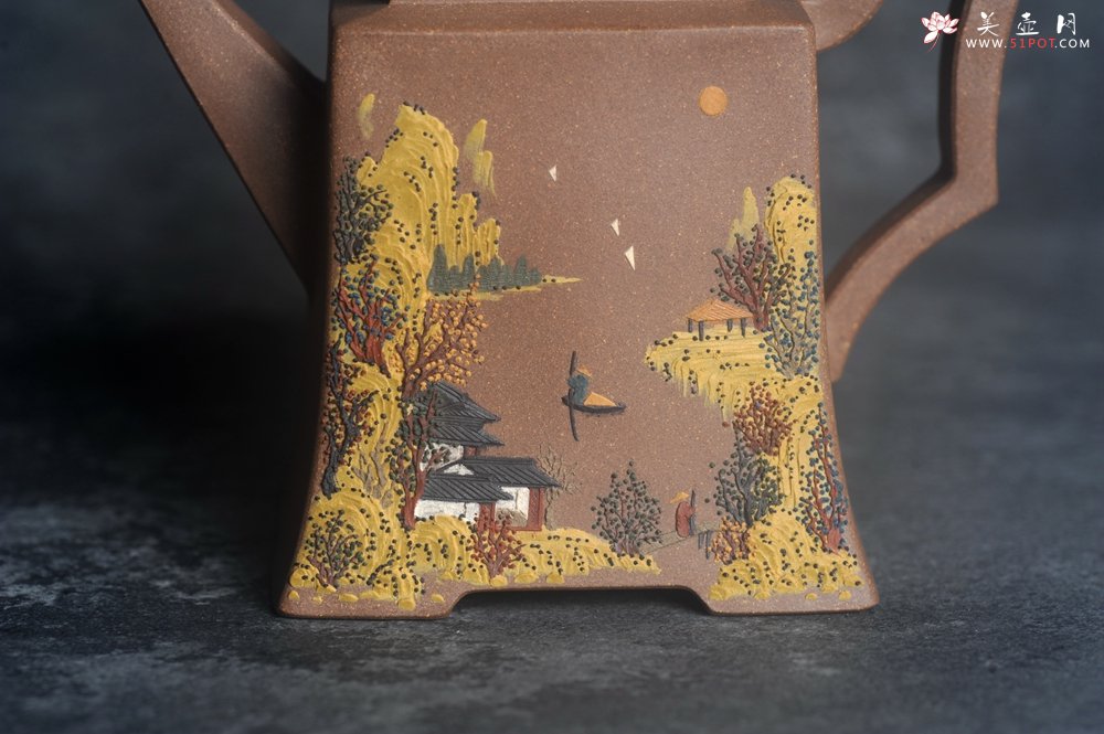 紫砂壶图片：美壶特惠 特好老段泥方钟壶 泥绘山水特文气 - 美壶网