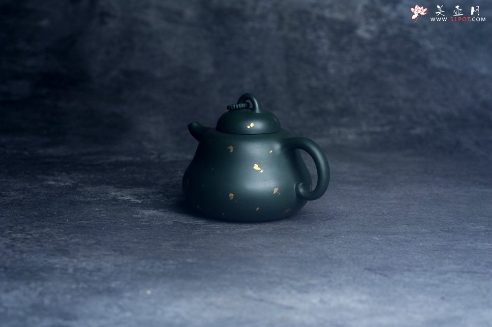 紫砂壶图片：美壶特惠 特好墨绿泥福禄葫芦壶 茶人醉爱 - 美壶网