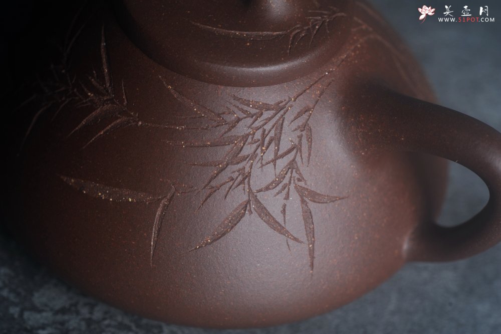 紫砂壶图片：美壶特惠 特好老紫泥子冶石瓢 刻竹特文气 - 美壶网