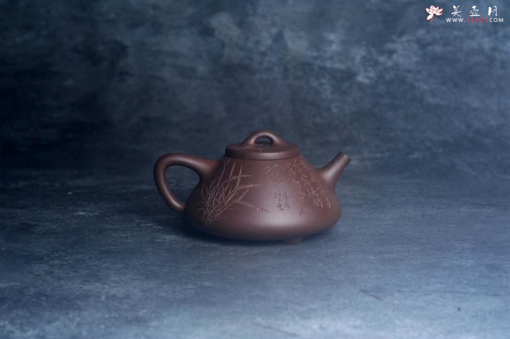 紫砂壶图片：美壶特惠 特好老紫泥子冶石瓢 刻竹特文气 - 美壶网
