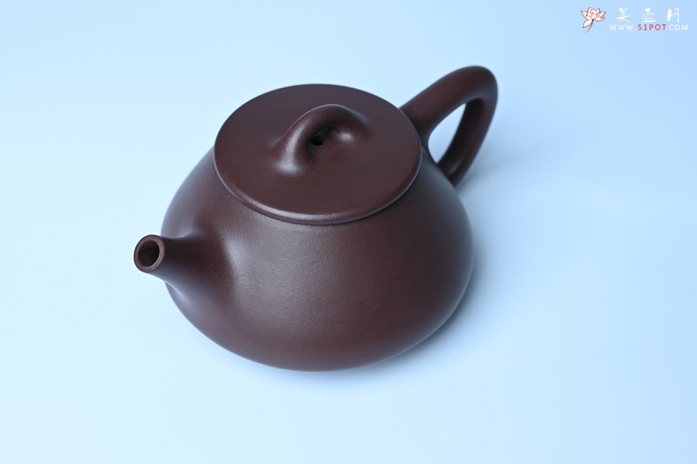 紫砂壶图片：潜力股周小培 特好全手工底槽清平盖石瓢茶壶  壶特好 期待与亲结缘 - 美壶网