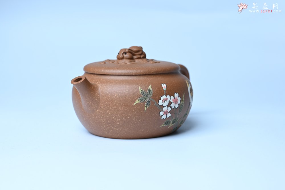 紫砂壶图片：美壶特惠 优质降坡泥花鸟听兔壶 茶人醉爱 - 美壶网