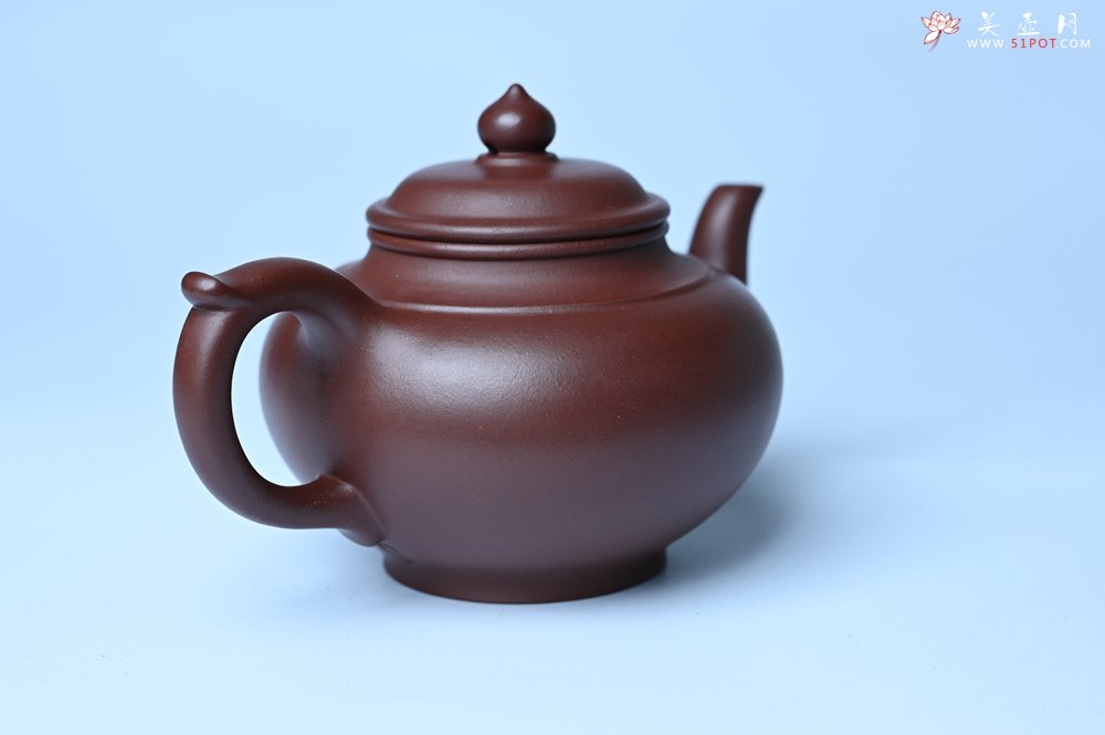 紫砂壶图片：潜力股周小培老师 4号井深井红皮龙全手工笑樱壶 养后特润 期待与您结缘 - 美壶网