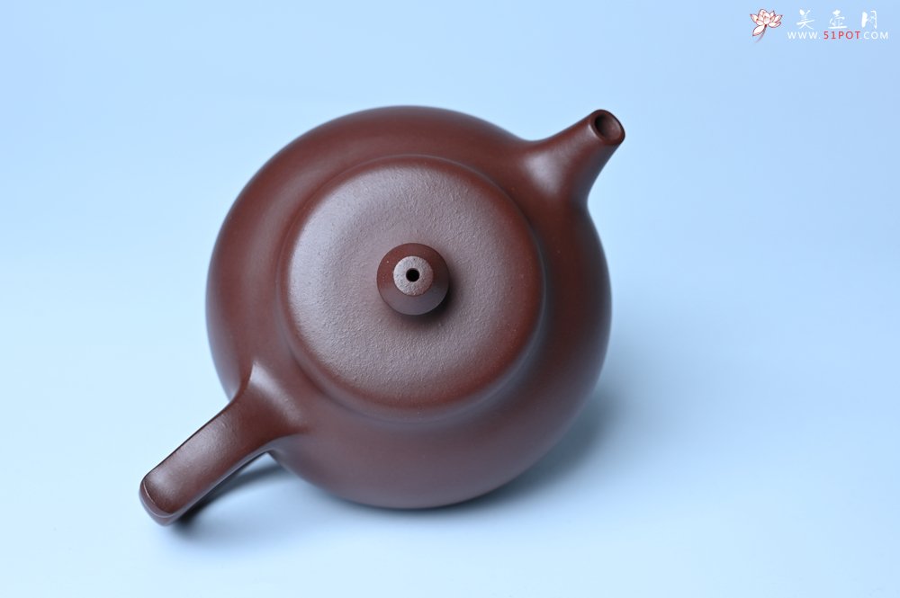 紫砂壶图片：潜力股周小培老师 4号井深井红皮龙全手工修德壶 养后特润 期待与您结缘 - 美壶网