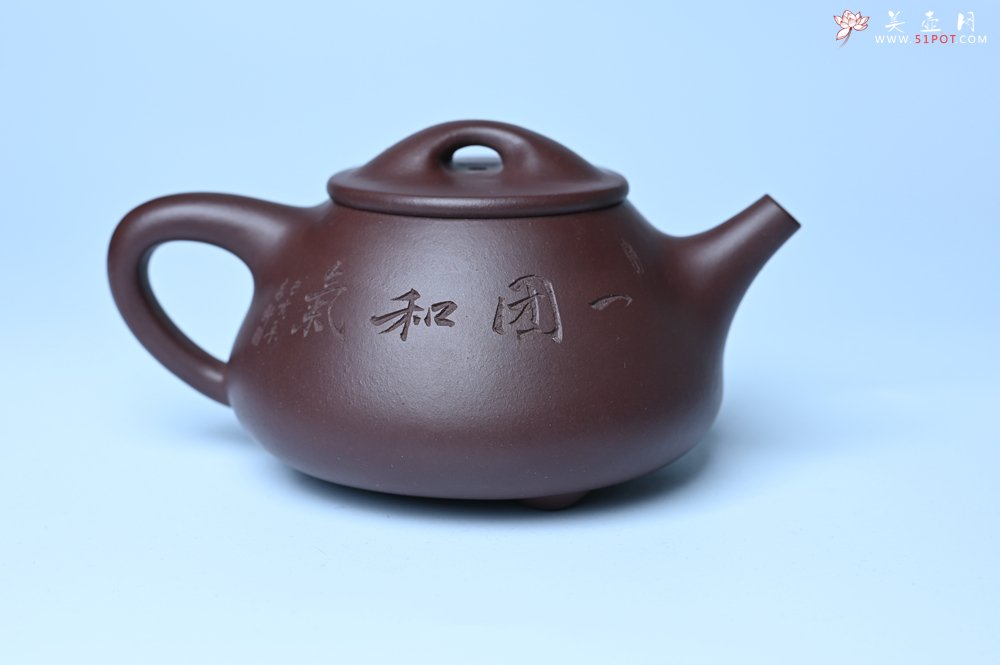 紫砂壶图片：油润底曹青 全手工景舟小石瓢 装饰人物 特文气 - 美壶网