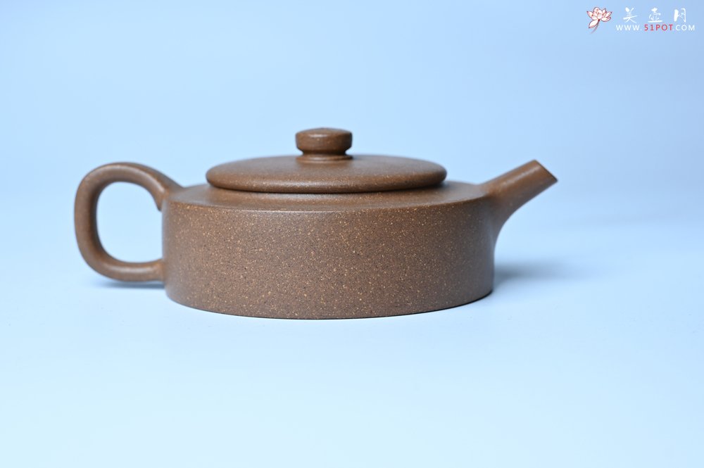 紫砂壶图片：美壶特惠  精工老段周盘壶 小壶难做 易泡养 杀茶利器 - 美壶网