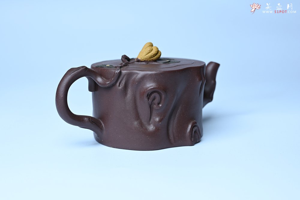 紫砂壶图片：美壶特惠 精致老紫泥佛手壶 肌理生动 底部刻佛手祥云特文气 - 美壶网