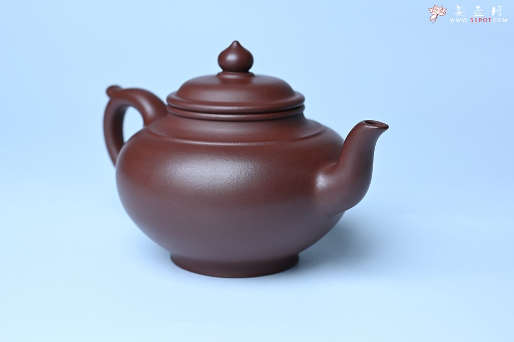 紫砂壶图片：潜力股周小培老师 4号井深井红皮龙全手工笑樱壶 养后特润 期待与您结缘 - 美壶网
