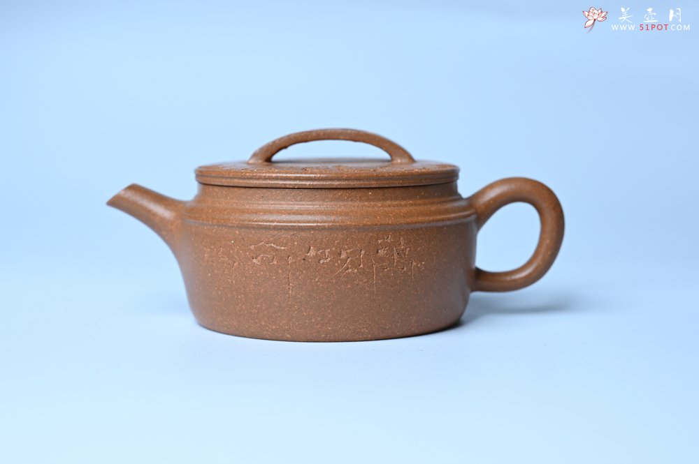 紫砂壶图片：美壶特惠 特好黄降坡泥汉瓦壶 万物可盼 茶人醉爱 - 美壶网