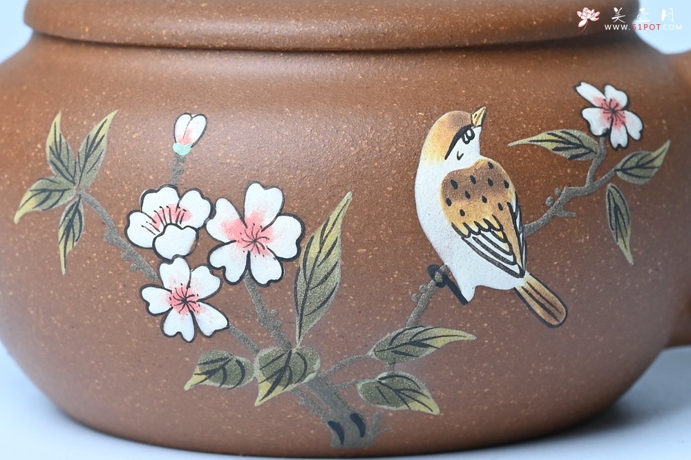 紫砂壶图片：美壶特惠 优质降坡泥花鸟听兔壶 茶人醉爱 - 美壶网