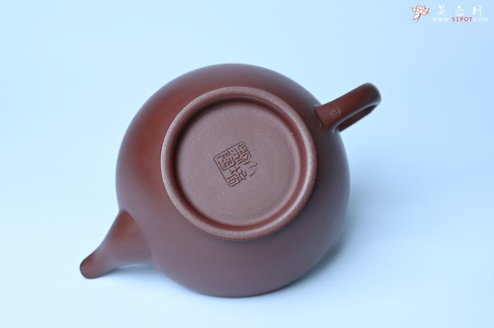 紫砂壶图片：潜力股周小培老师 4号井深井红皮龙 全手工汉云壶 - 美壶网