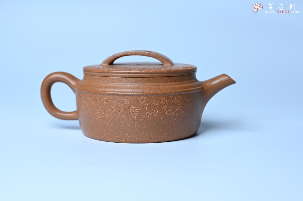 紫砂壶图片：美壶特惠 特好黄降坡泥汉瓦壶 万物可盼 茶人醉爱 - 美壶网