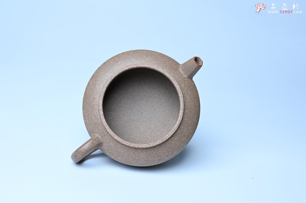 紫砂壶图片：美壶特惠 紫砂壶手工手制特好五彩老段泥周盘壶 茶壶 茶具 单壶 - 美壶网