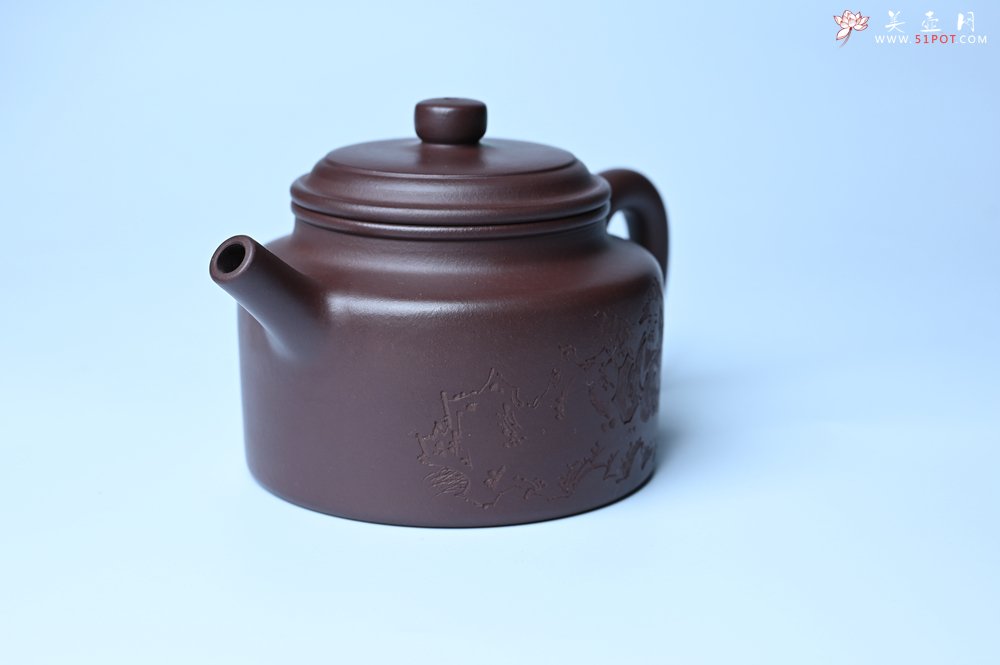 紫砂壶图片：油润底曹青 全手工德中茶壶 装饰人物特文气 - 美壶网